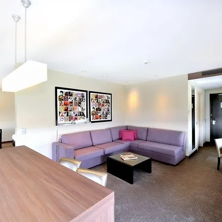 Der Valk Airporthotel Hotel 4*