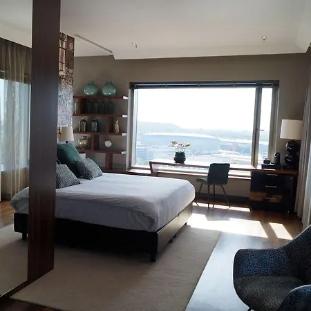 Der Valk Airporthotel Hotel 4*