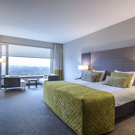 Der Valk Airporthotel 4*