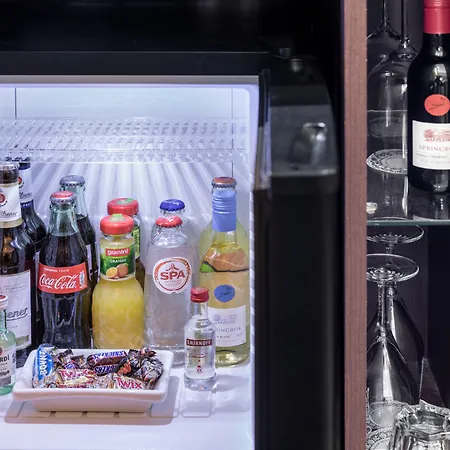 Ξενοδοχείο Der Valk 4*