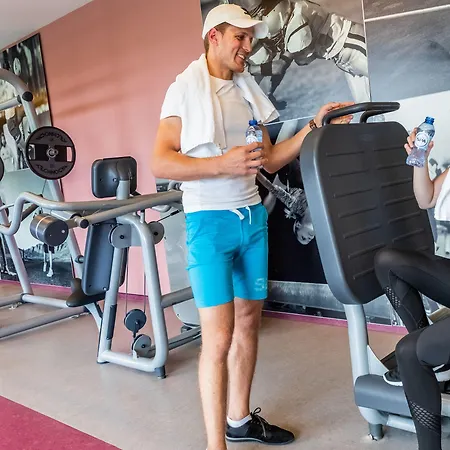 Ξενοδοχείο Der Valk 4*